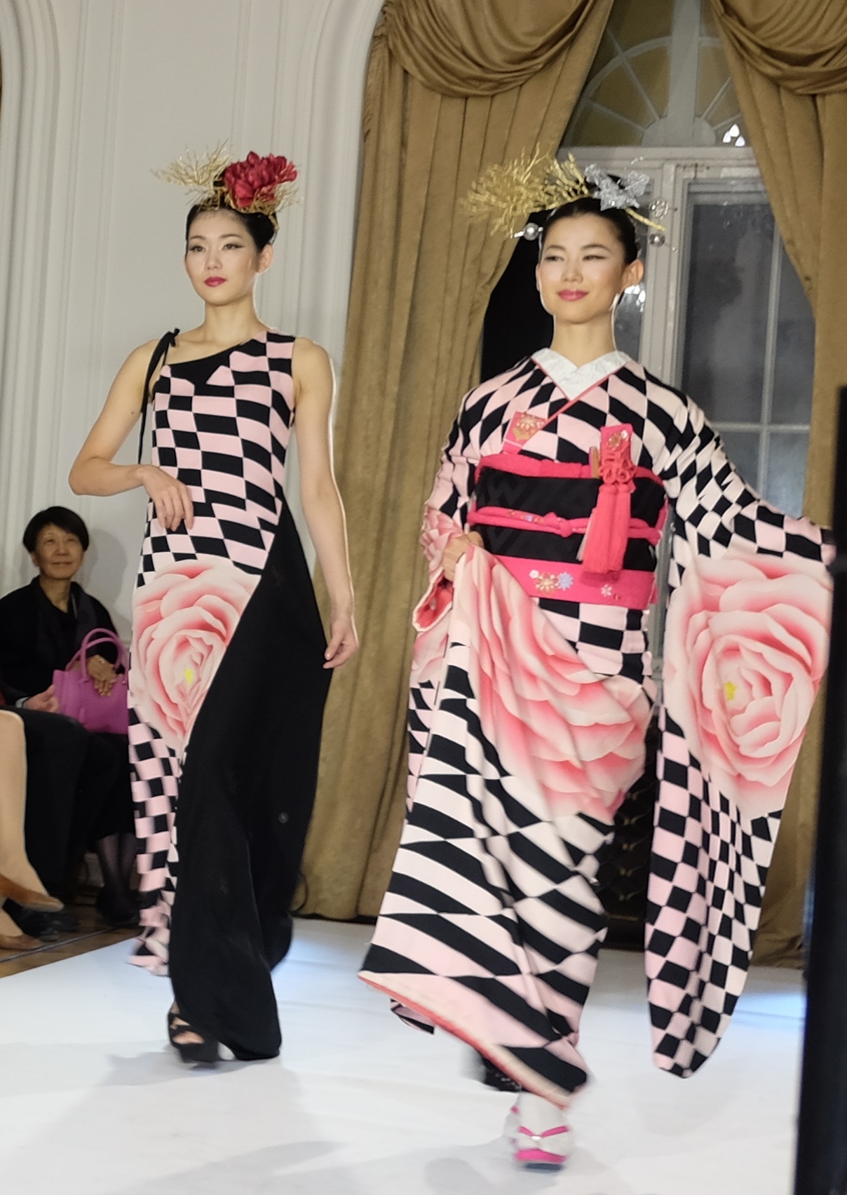 ファッションショーの模様（1）