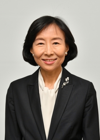 小野日子大使