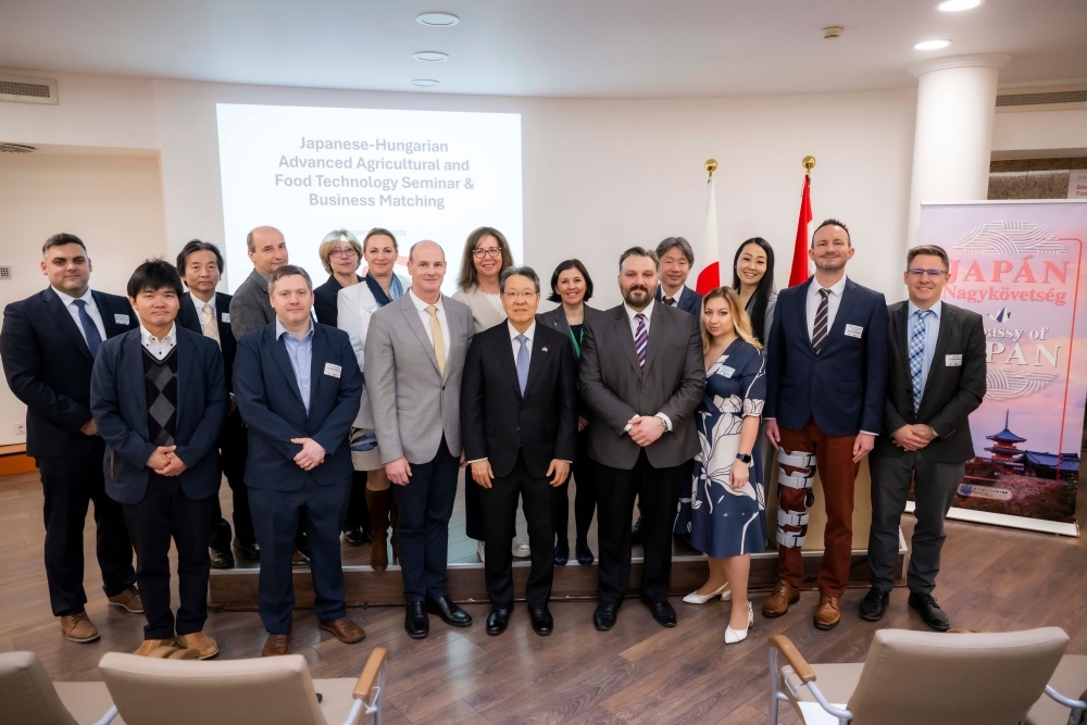 Előadók és szervezők